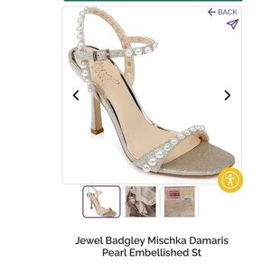 Jewel Badgley Mischka Damaris Pearl Embellished Heels - Silver